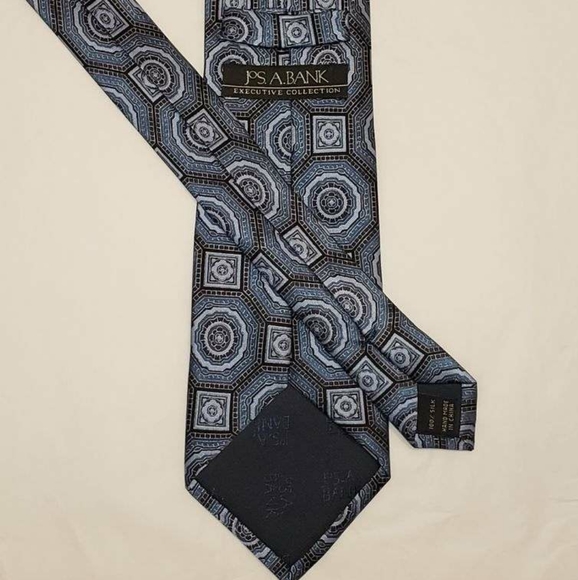 REGAL Jos A Bank Executive Necktie - Picture 3 of 3